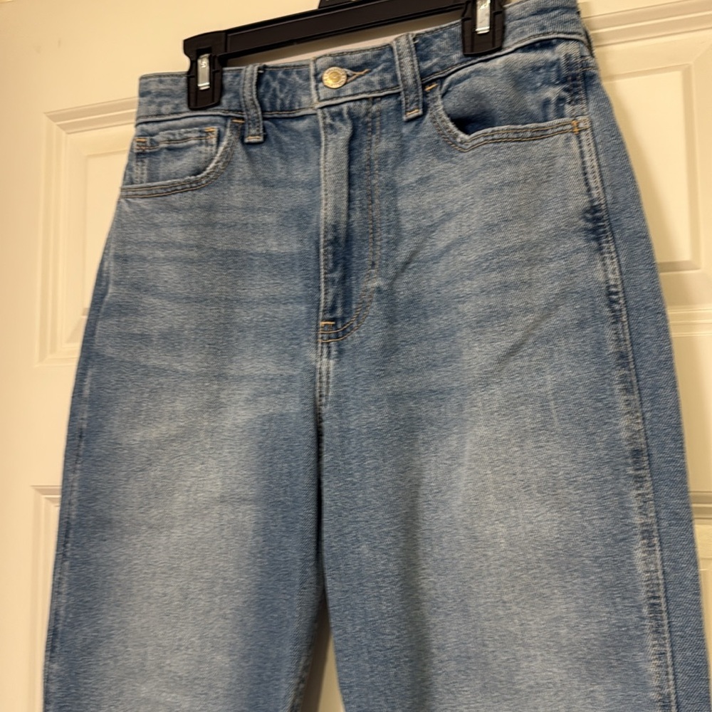 Hollister Mom Jeans - Picture 2 of 5